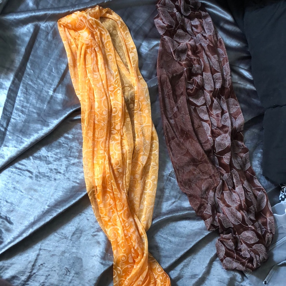 Fall infinity scarf